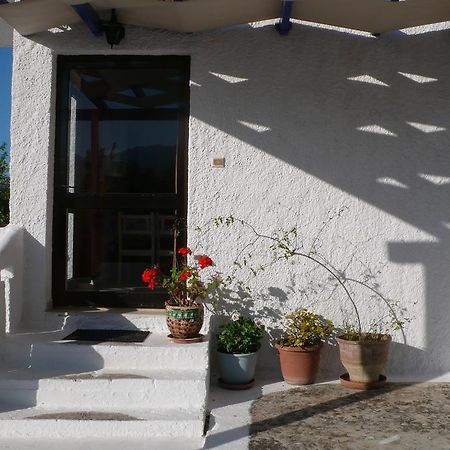 Ferienwohnung Stefanos Garden Arménoi Zimmer foto