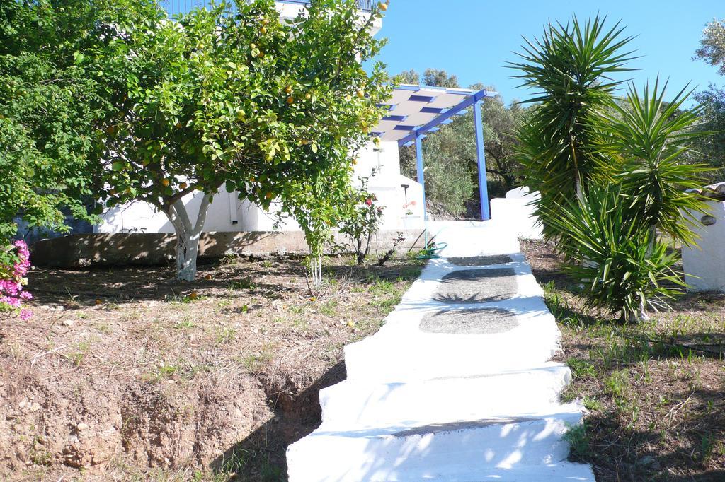 Ferienwohnung Stefanos Garden Arménoi Zimmer foto