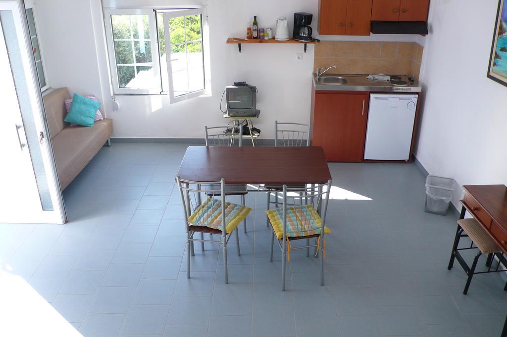 Ferienwohnung Stefanos Garden Arménoi Zimmer foto