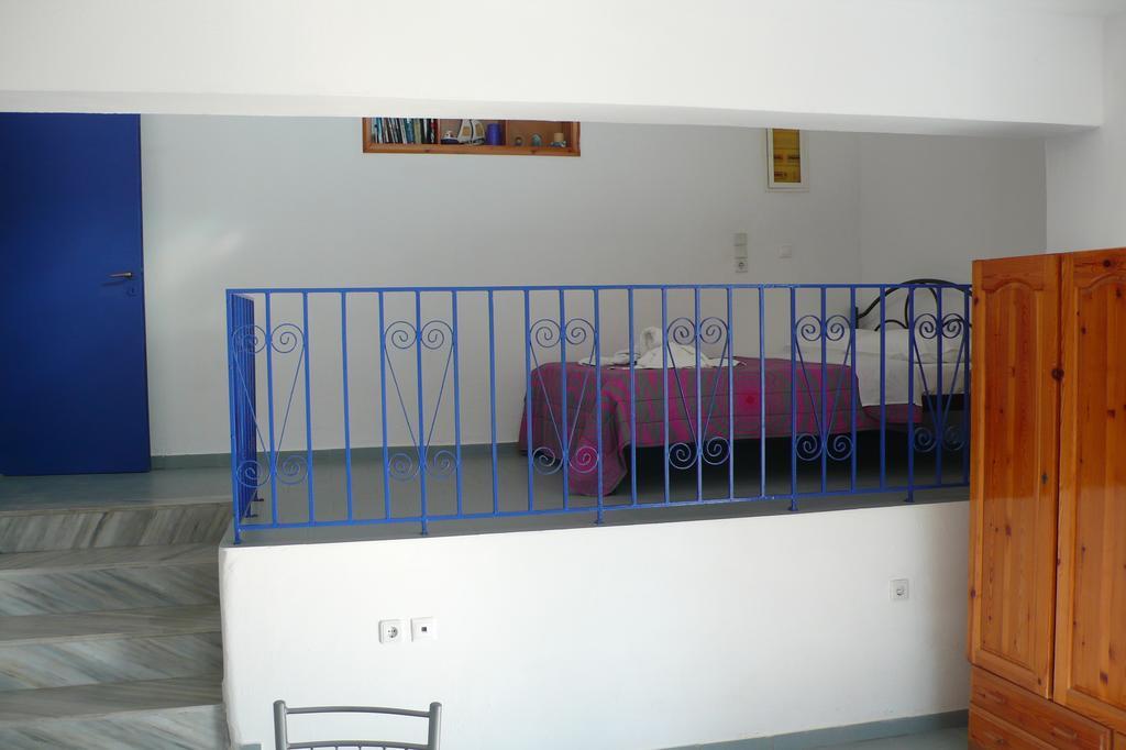 Ferienwohnung Stefanos Garden Arménoi Zimmer foto